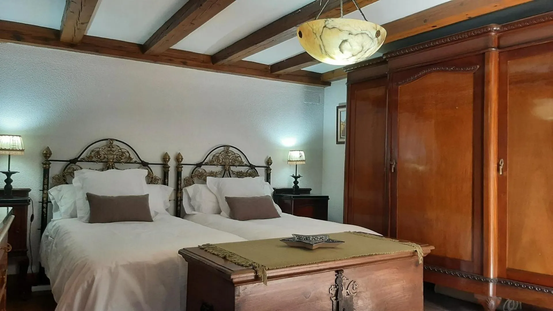 Carmen Santa Rosa Villa Granada